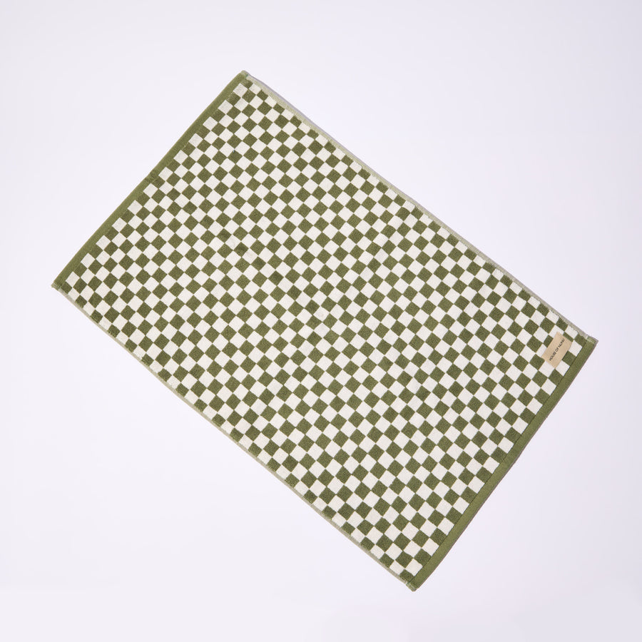 BATH MAT IN GREEN OLIVE CHECK